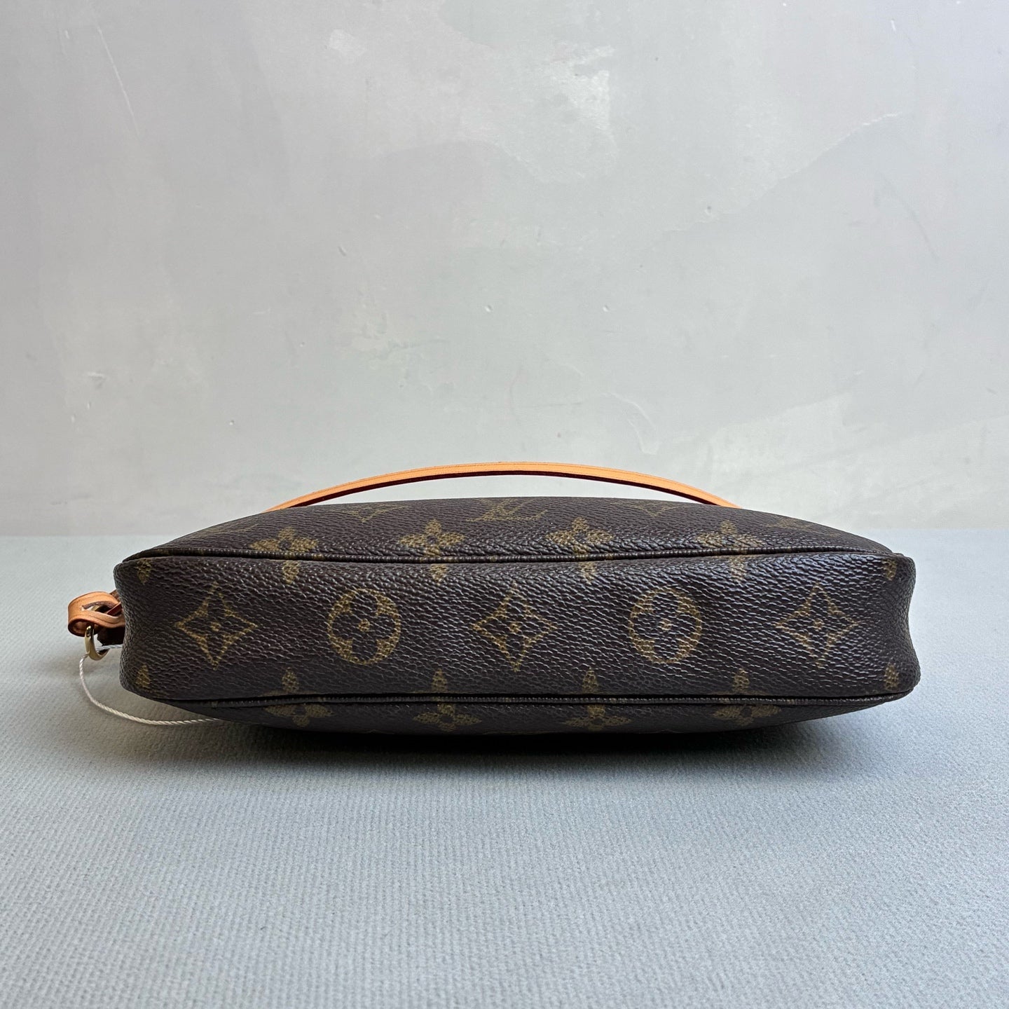 LV/Louis Vuitton Classic Monogram Side Bag Brown 99% New Size 21*13