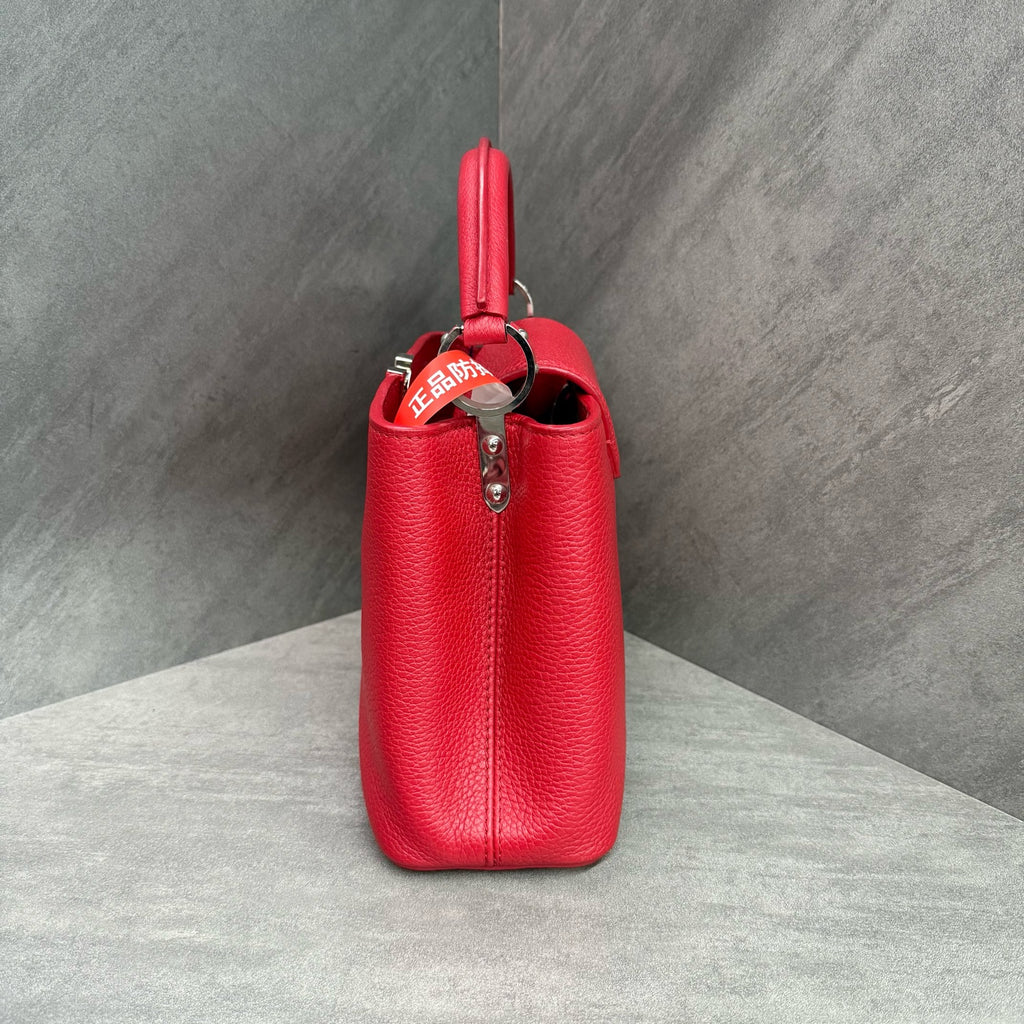 LV Capucines BB red silver buckle lychee grain cowhide new adjustable shoulder strap, 18-year-old encoded original color