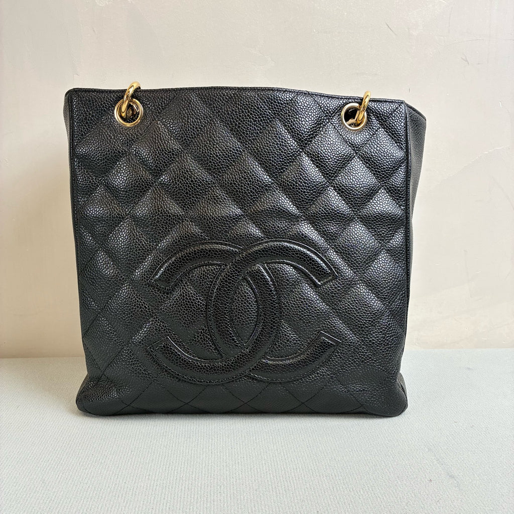 Chanel 9-inch Small Black and Gold PST Litchi Grain Cowhide Shoulder Bag Size 26*21 Condition 99% New