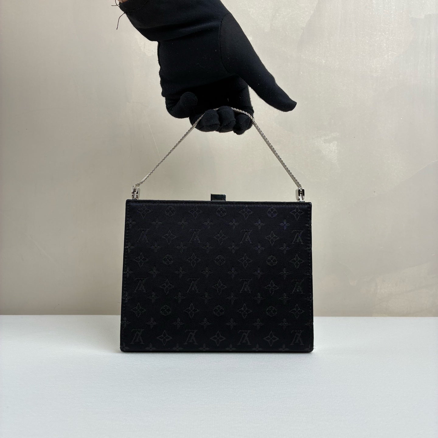 LV/Louis Vuitton Millennium Black Satin Evening Bag 2001 Handbag 99% New Size 17*2*13