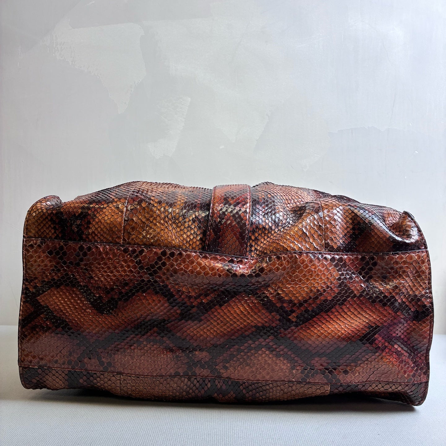 Gucci 99% New Snake Leather Underarm Shoulder Tote Bag Limited Edition Brown Size 42*38