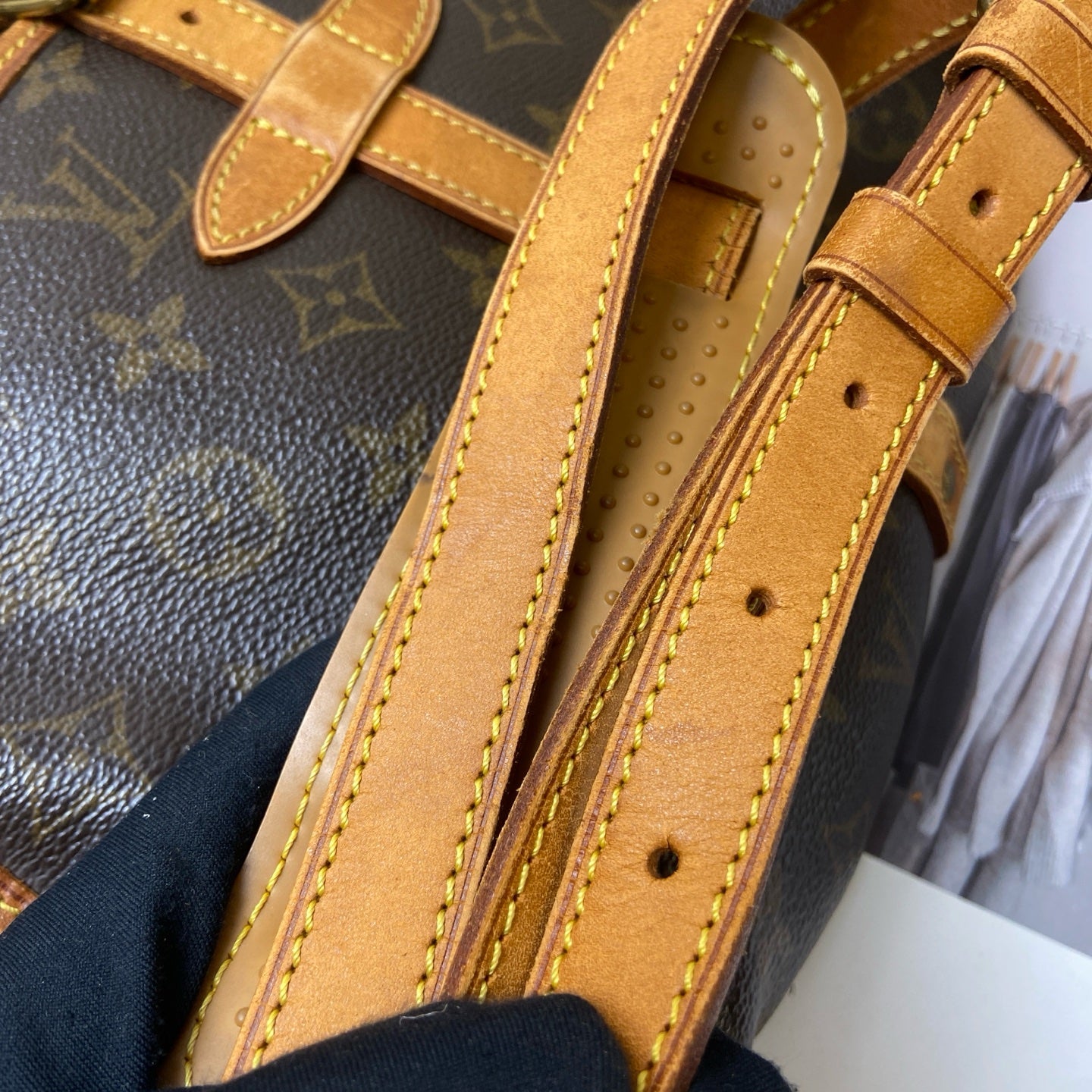 LV/Louis Vuitton Classic Monogram Vintage Small Gemini Shoulder Bag 98% New Size: 28*18*12 Monogram Coated Canvas