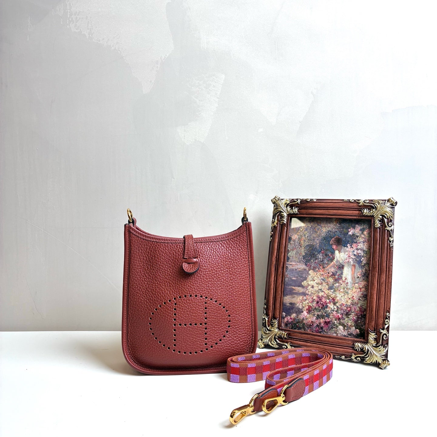 Hermes Mini Evelyne Red Brown with Gold Buckle U Stamp 99% New Size: 17x5.5x1