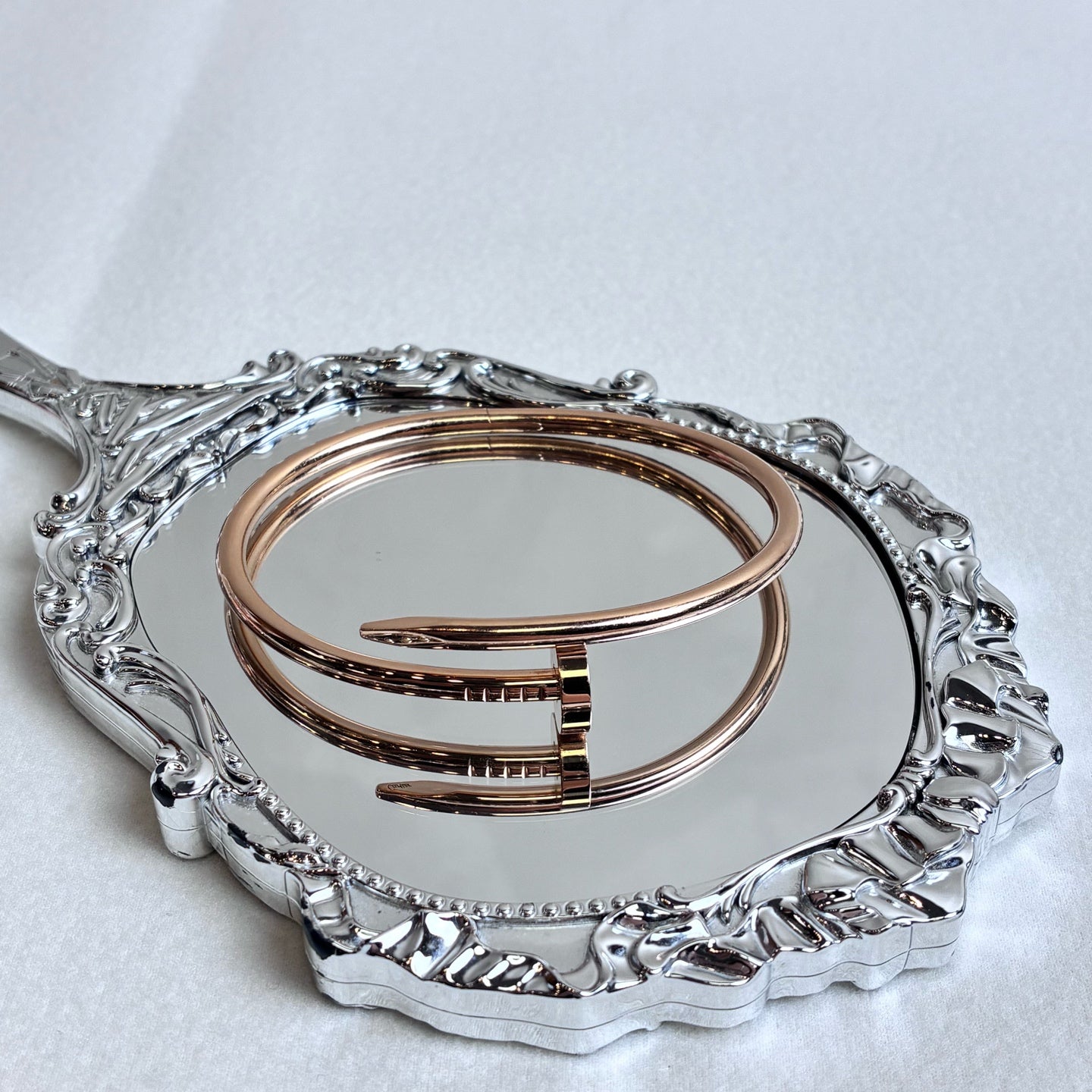 Cartier 98 New Wide Version No Diamond Nail Rose Gold Size 18 Single Bracelet Check Code 24 Years