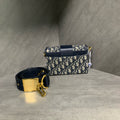 98% new🌟 Dior 2021 Montaigne monogram mini box, size: 17*12*5cm, original price
