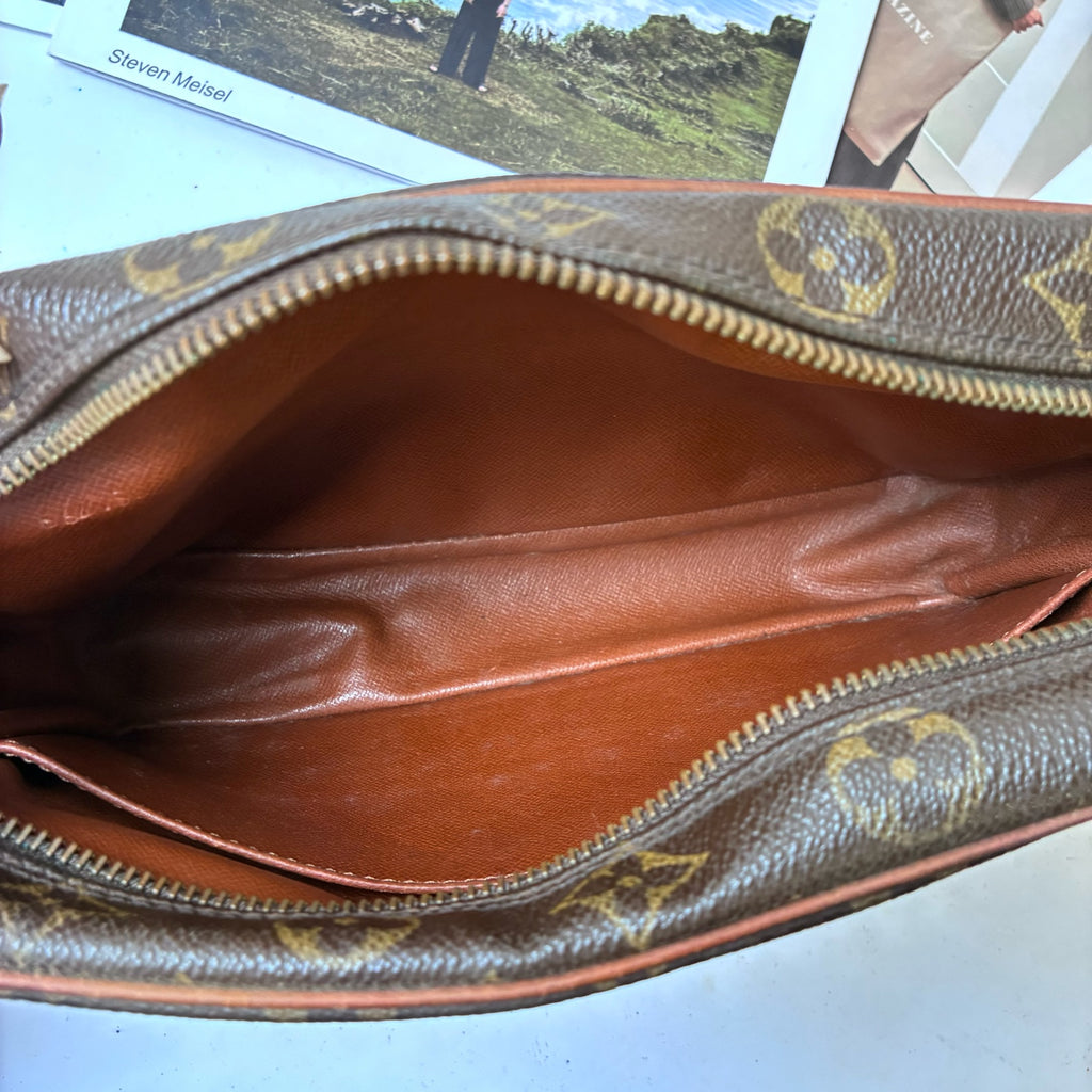 LV/Louis Vuitton Monogram Camera Bag Clutch Pre-owned Length 23cm Coated Canvas