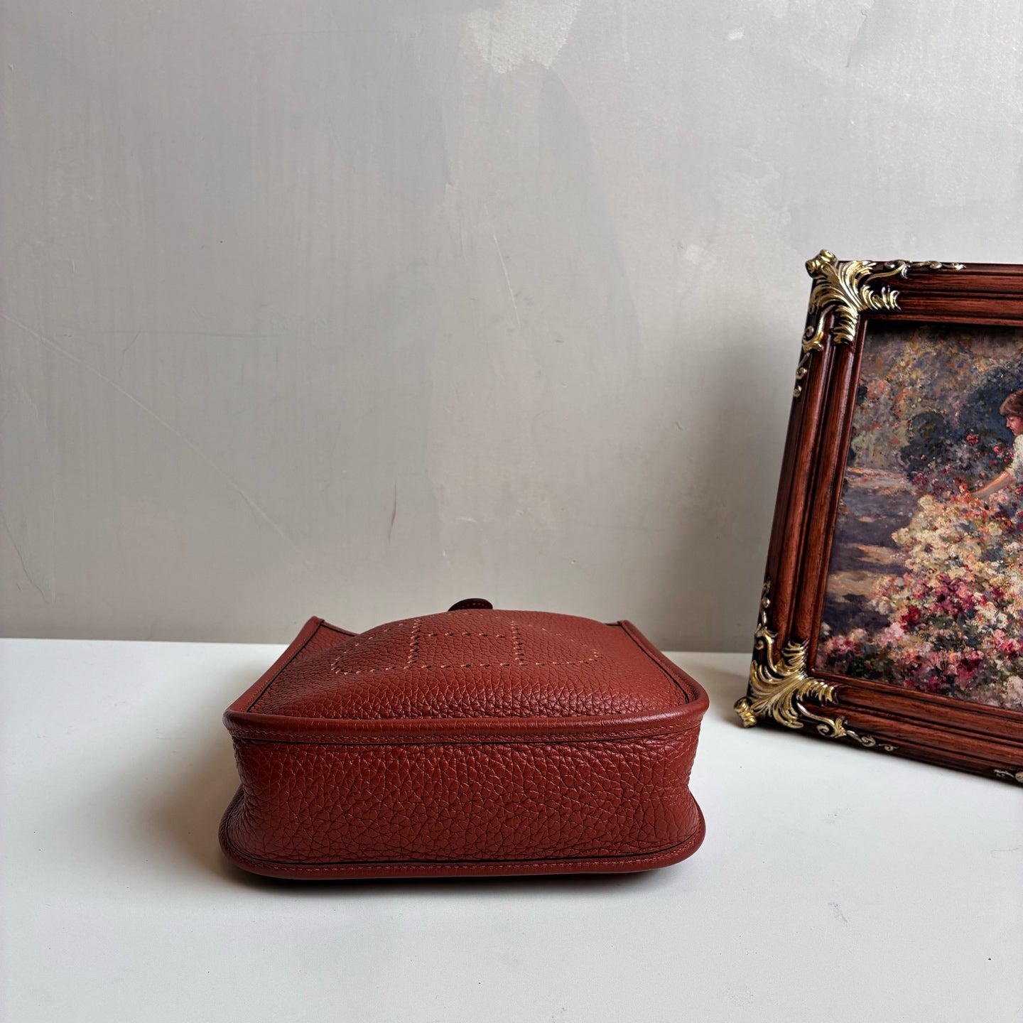 Hermes Mini Evelyne Red Brown with Gold Buckle U Stamp 99% New Size: 17x5.5x1