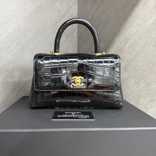 Chanel Black Crocodile Leather Gold-tone Button Coco Handle Small Size, Handle Flip Style, counter price is nearly 400,000, unused condition