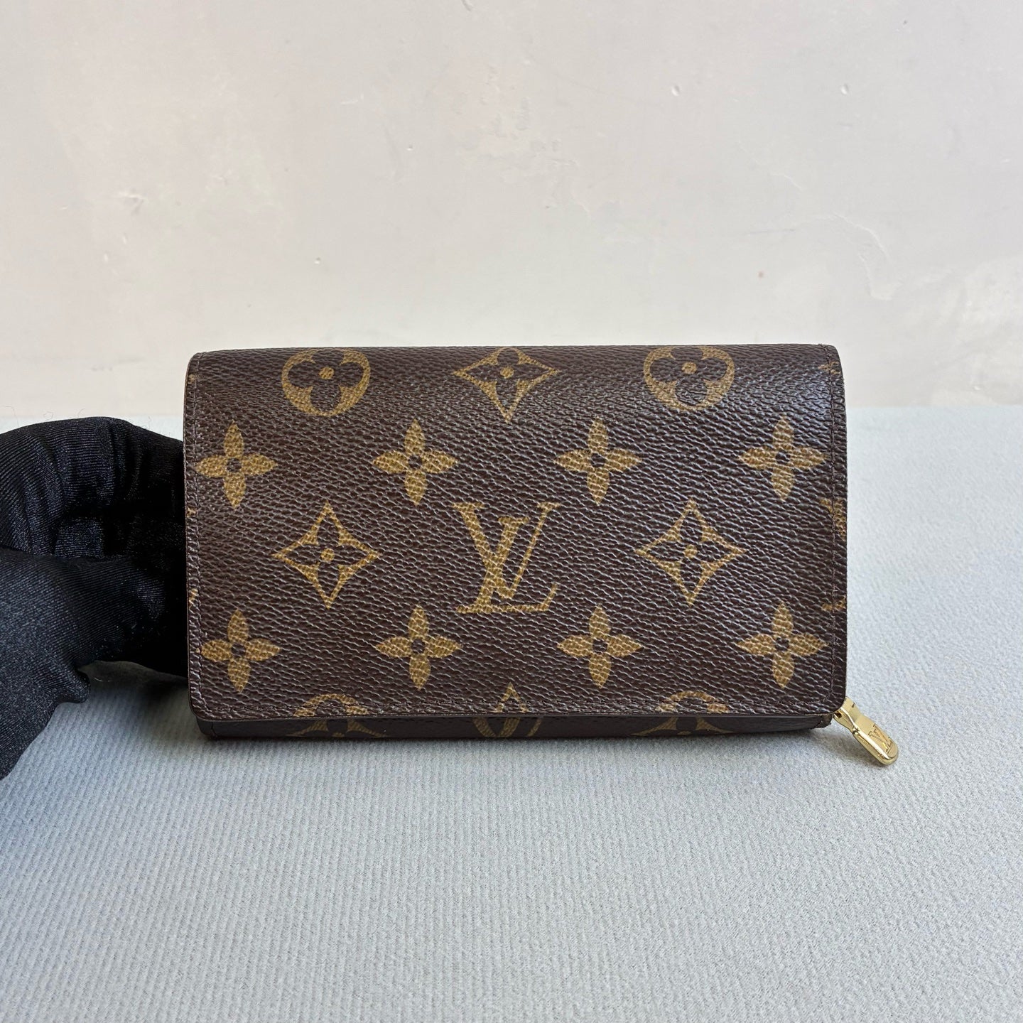 LV/Louis Vuitton 98% New Monogram Two-Fold Wallet Size 14.5*9