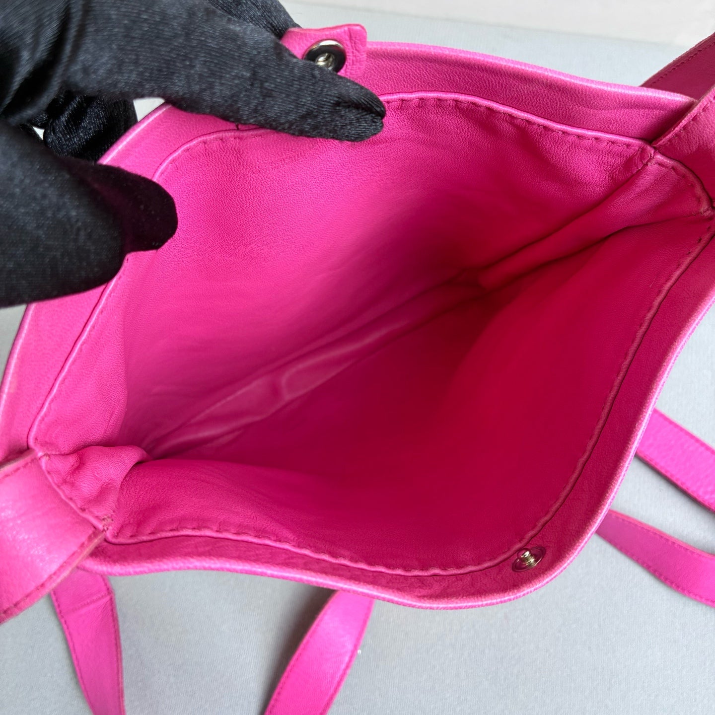 HERMES 98% New Frame O Engraving Full Leather Barbie Pink Single Shoulder Crossbody Bag Lambskin Size 19*22