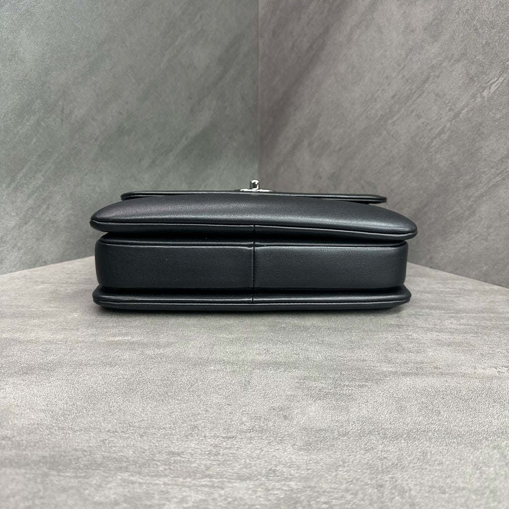 Chanel Trendy CC Small Black and Silver Chain Bag Glossy Calfskin Model 26 with Card (Consignment)