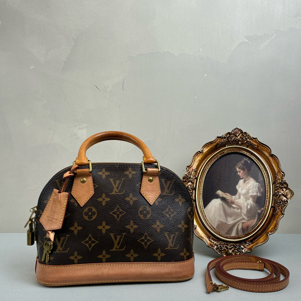 98% New LV Louis Vuitton Alma BB Shell Bag Classic Monogram with Brown Leather Edges Gold Hardware Size 23.5×17.5×1