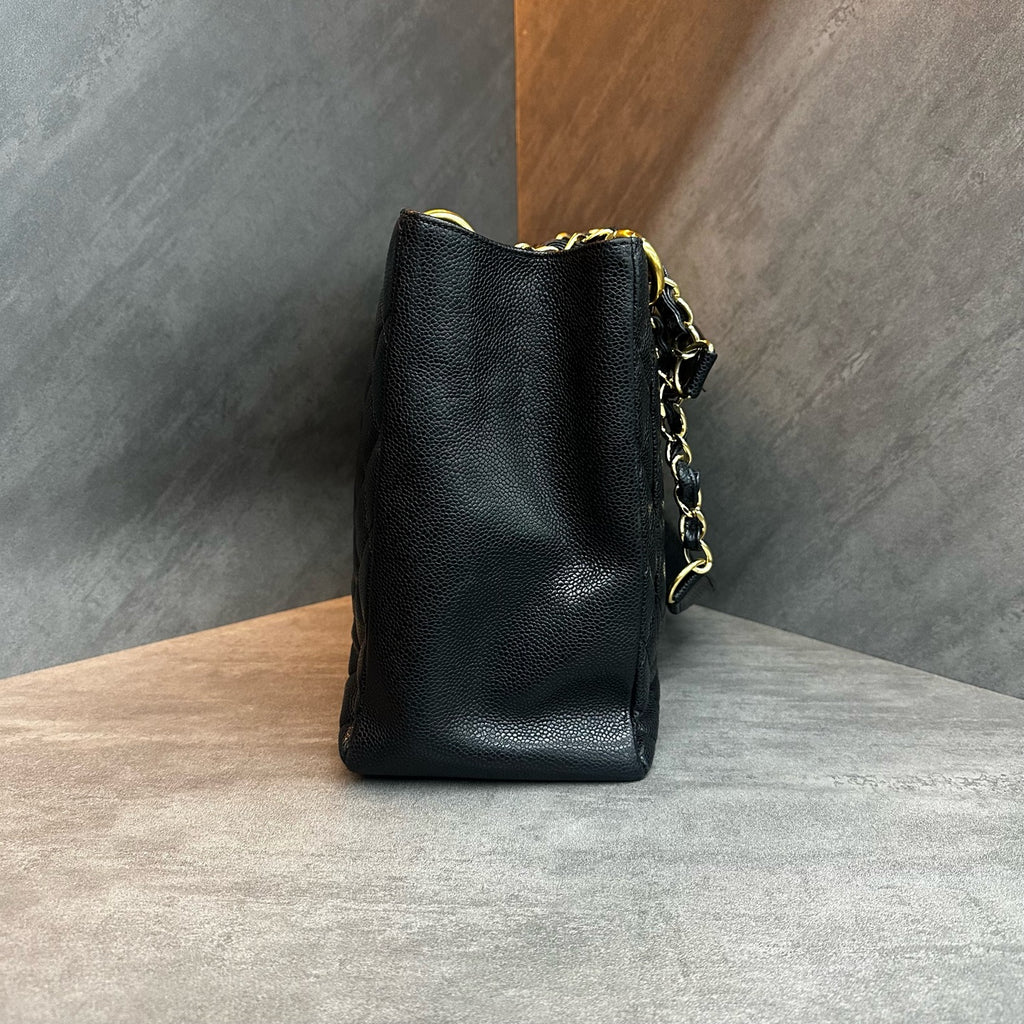 Chanel gst lychee cowhide black Gold 17K