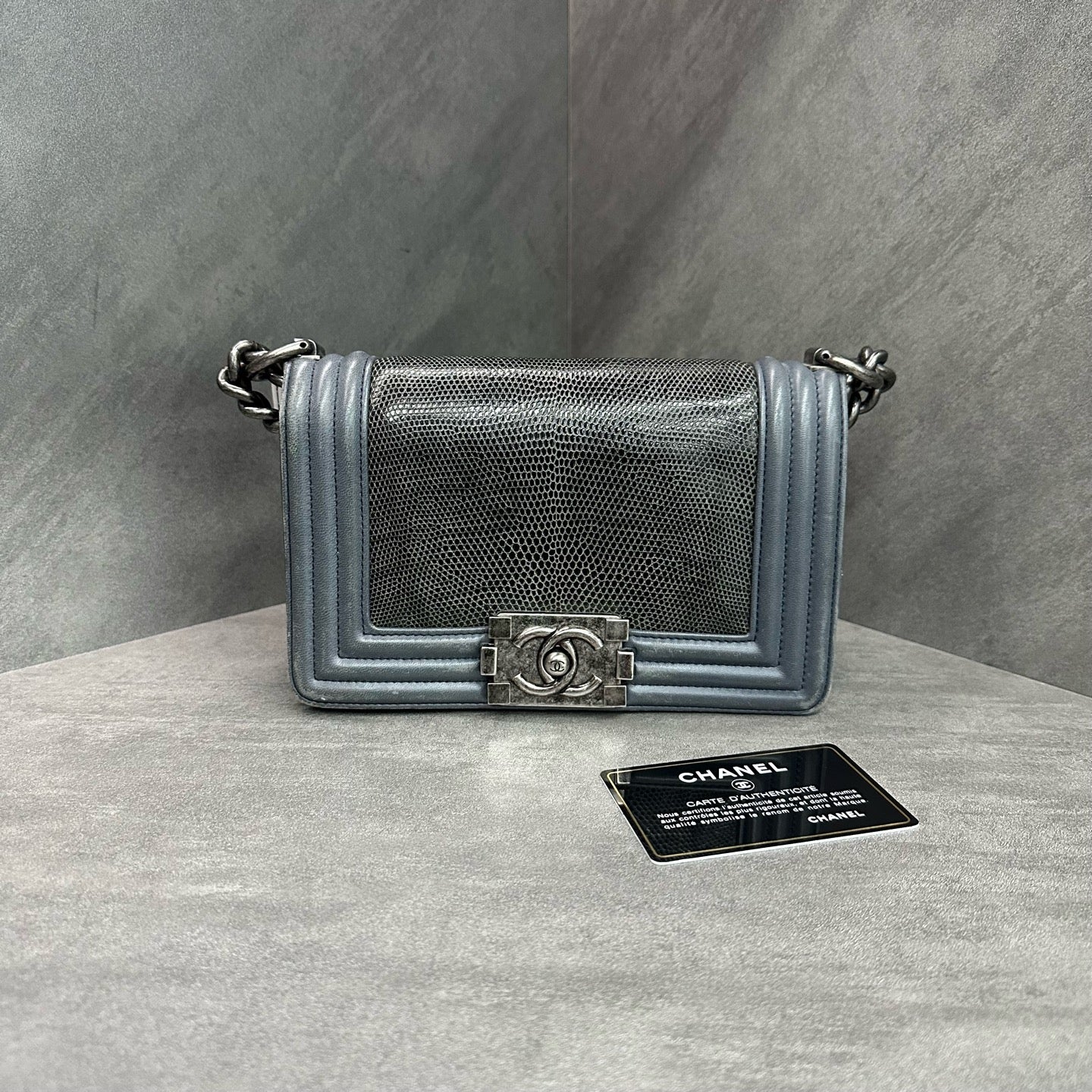 chanel/ Chanel Lizard Skin leboy small chain bag, size 20*12, aged hardware, rare lizard skin 21 opening strap card