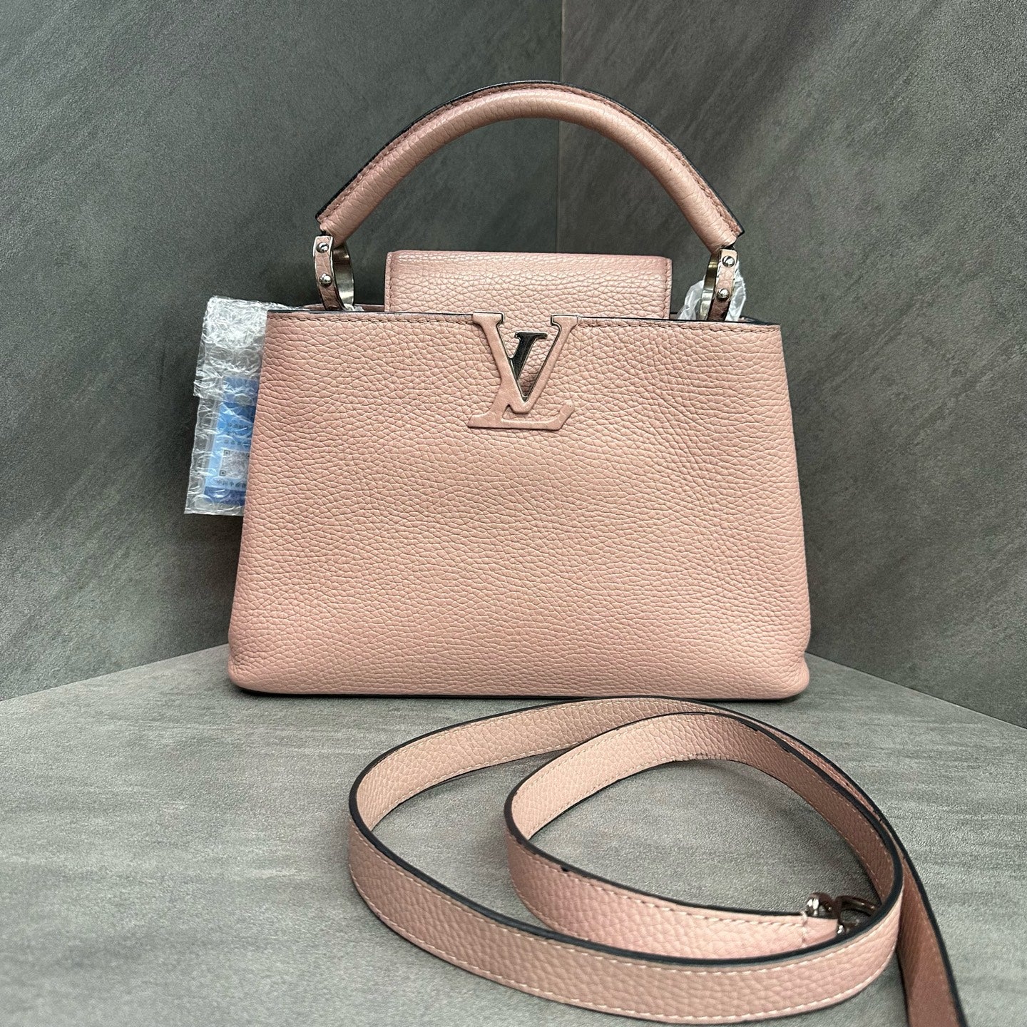 LV Louis Vuitton Capucines BB Pink Leather Silver-tone Handle Shoulder Bag with 2015 Serial Code