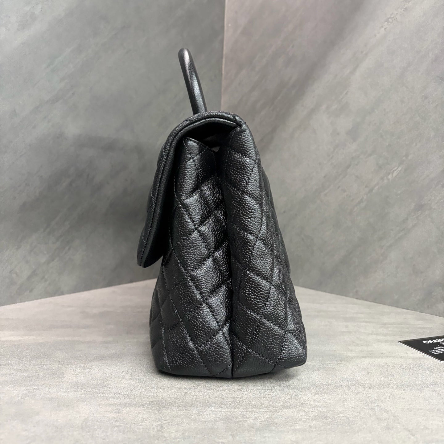 Chanel black lychee cowhide black Lizard hand-held coco handle 32 base 30K with card bag, good inner clean, in stock