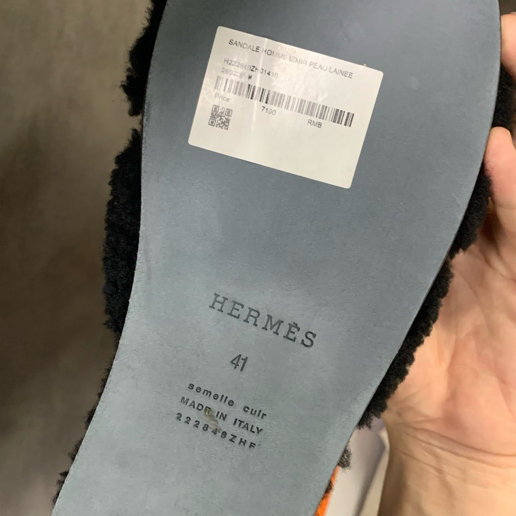Hermès fluffy slippers