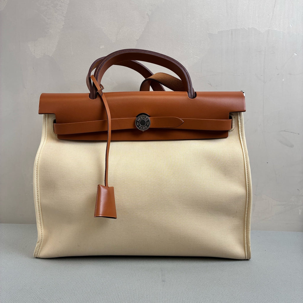Hermès C刻 herbag31 beige canvas with leather trim, size 31*25.