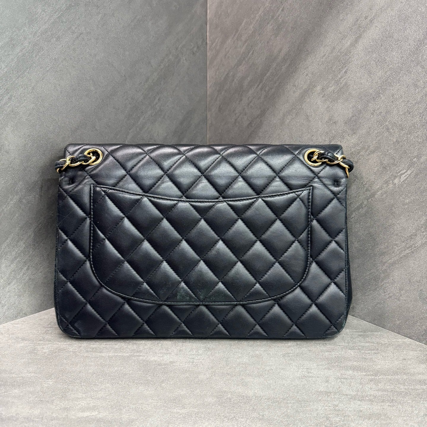 Chanel cf jumbo Black Gold sheepskin chain Bag 24 kai