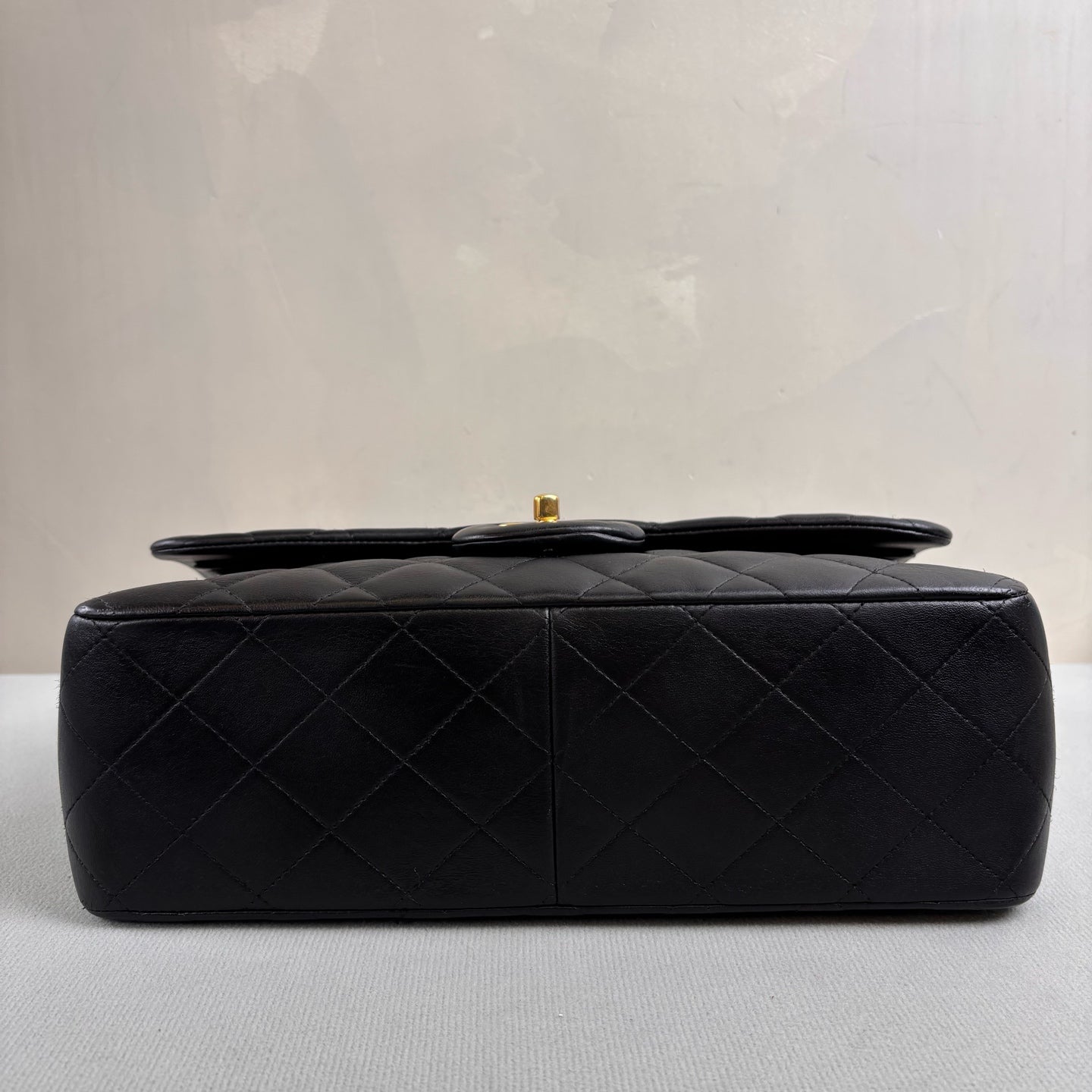 CHANEL Black and Silver Double Flap CF Jumbo Shoulder Crossbody Bag Lambskin Large Black and Gold Size: 30*20 1