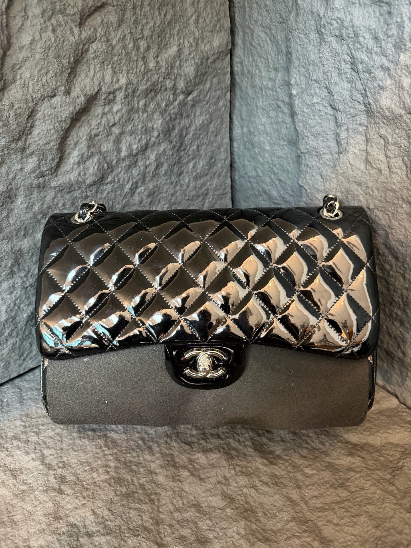Chanel Jumbo black with silver hardware, black silver patent leather double flap, 98-99% new or above, in pristine condition