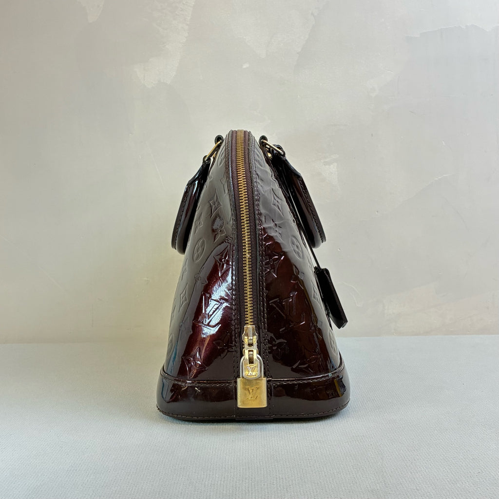 Louis Vuitton Patent Leather Shell Women's Bag Size 31*23 Cherry