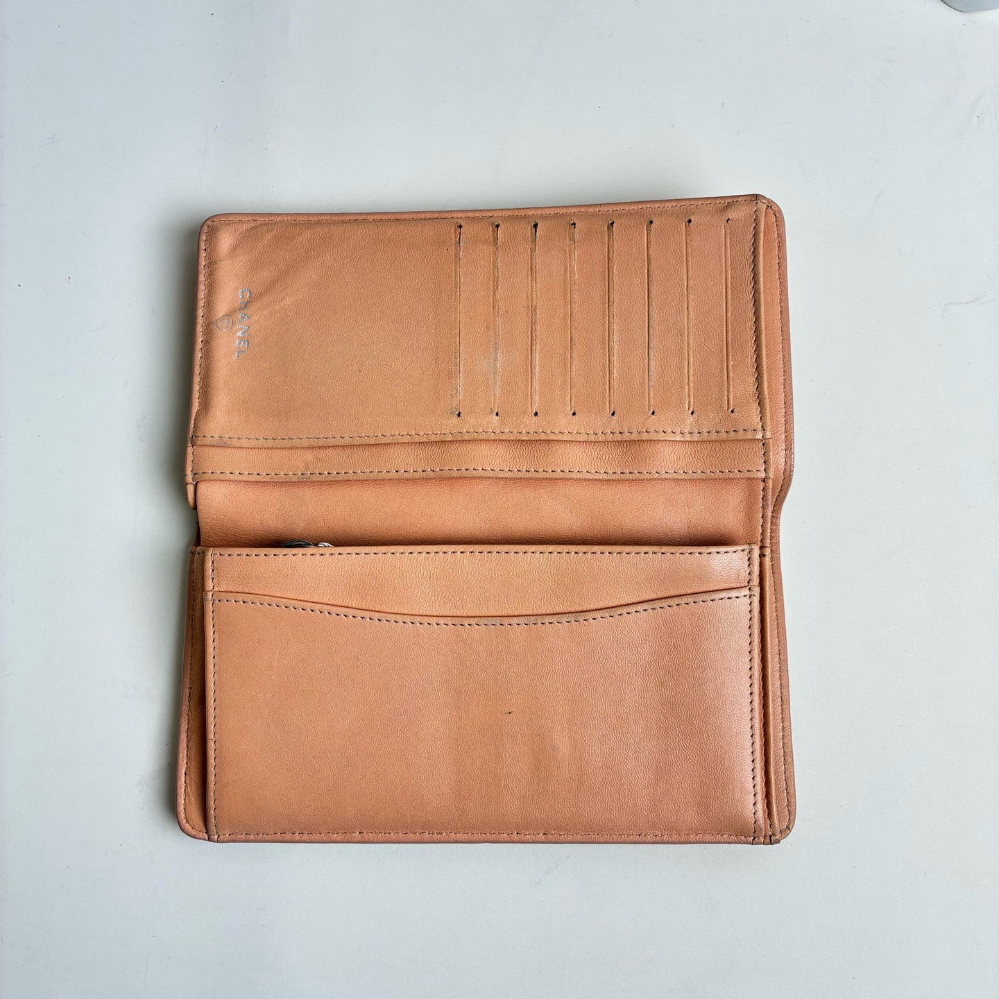 Chanel Long Wallet 12-fold Light Pink Lambskin Diamond Pattern Silver Hardware 98% New Size 18.5*10