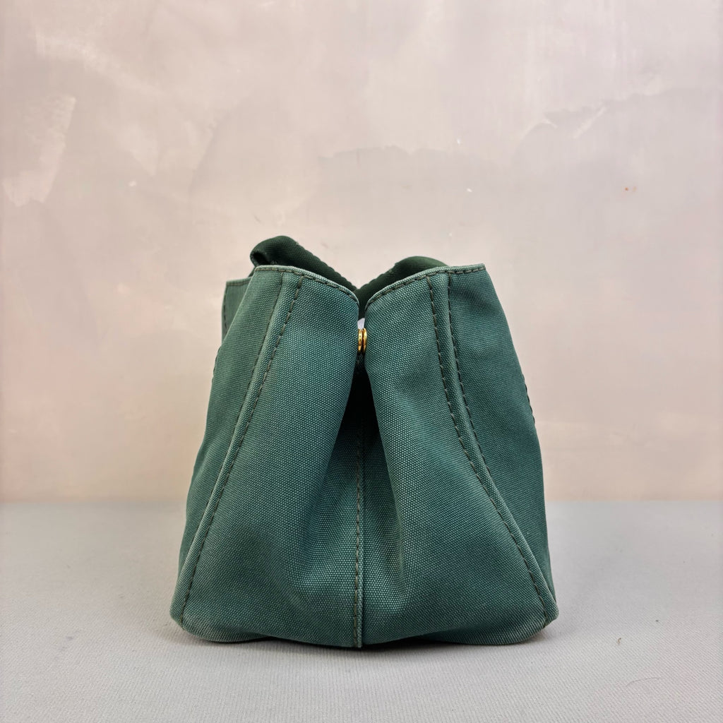 Prada Small Green Denim Beach Bag 98% New Size 34*20