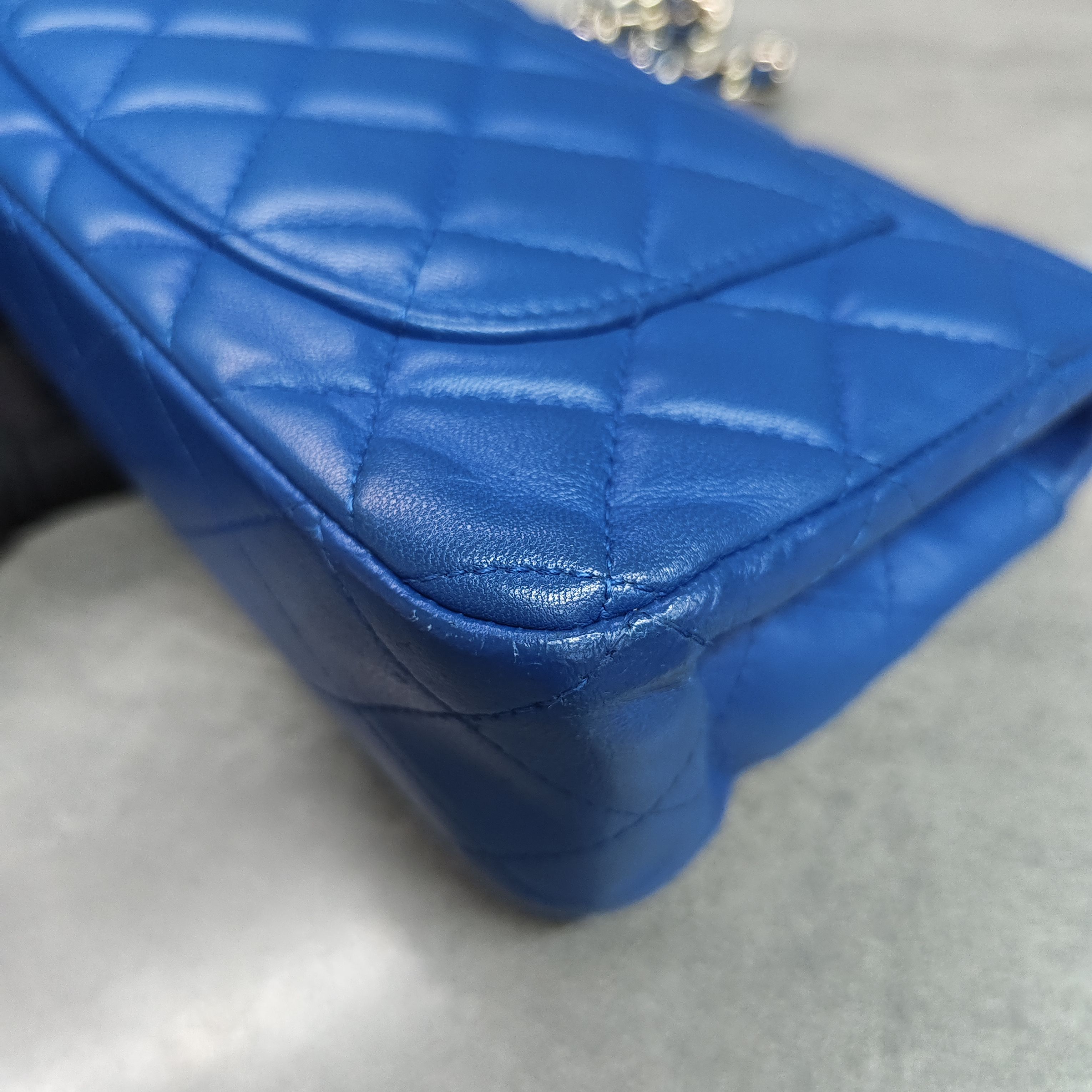 Chanel CF Large Mini Blue Gold Lambskin Chain Bag 24K Bag Shape Three-dimensional Interior Clean