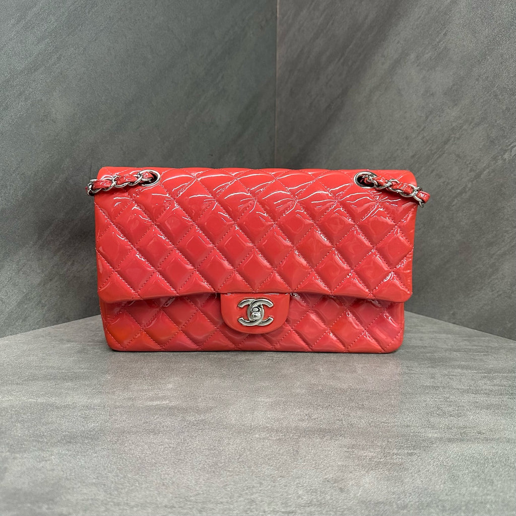 Chanel CF Medium Pink Silver Buckle Patent Leather Chain Bag 19 Open Structured Shape Clean Interior