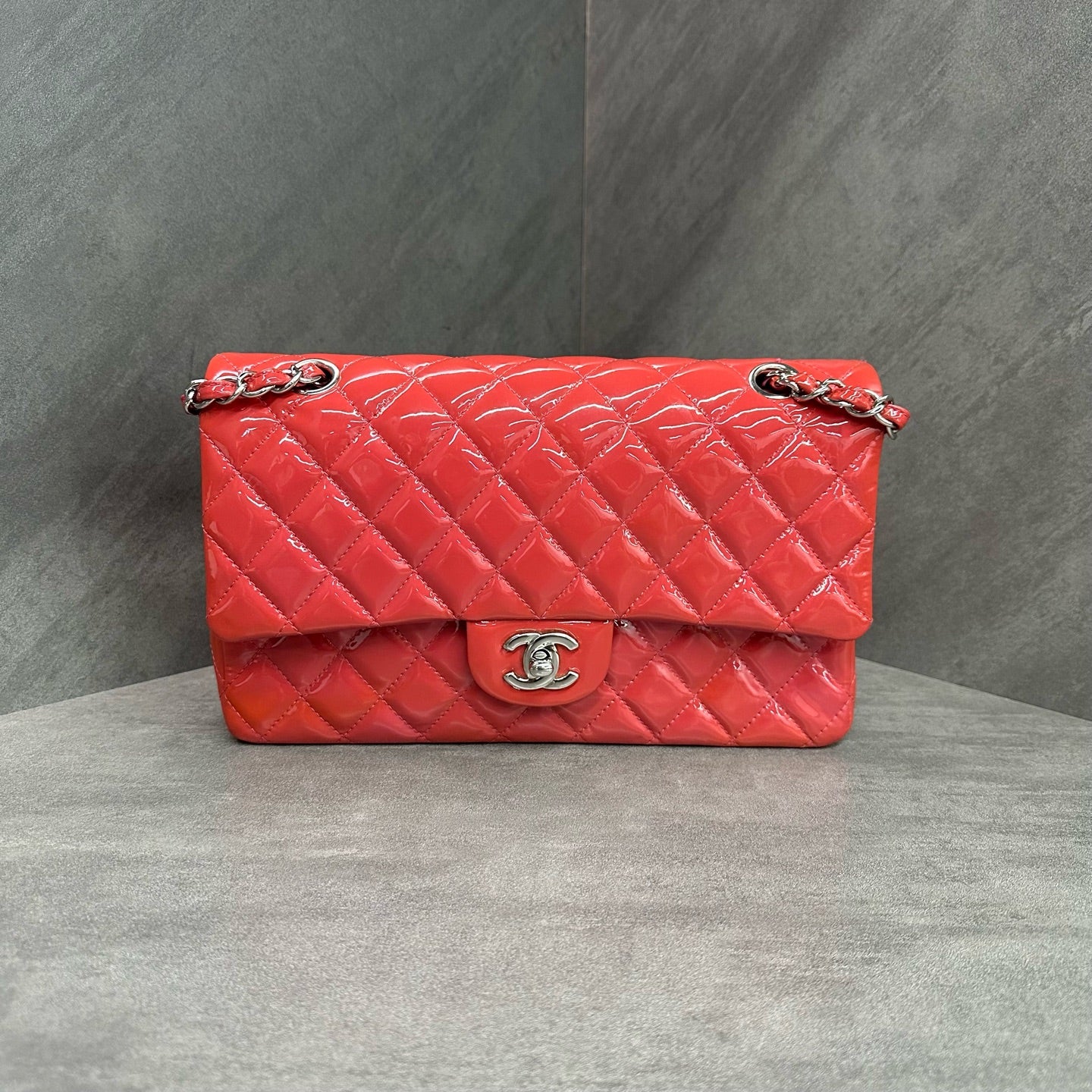 Chanel CF Medium Pink Silver Buckle Patent Leather Chain Bag 19 Open Structured Shape Clean Interior