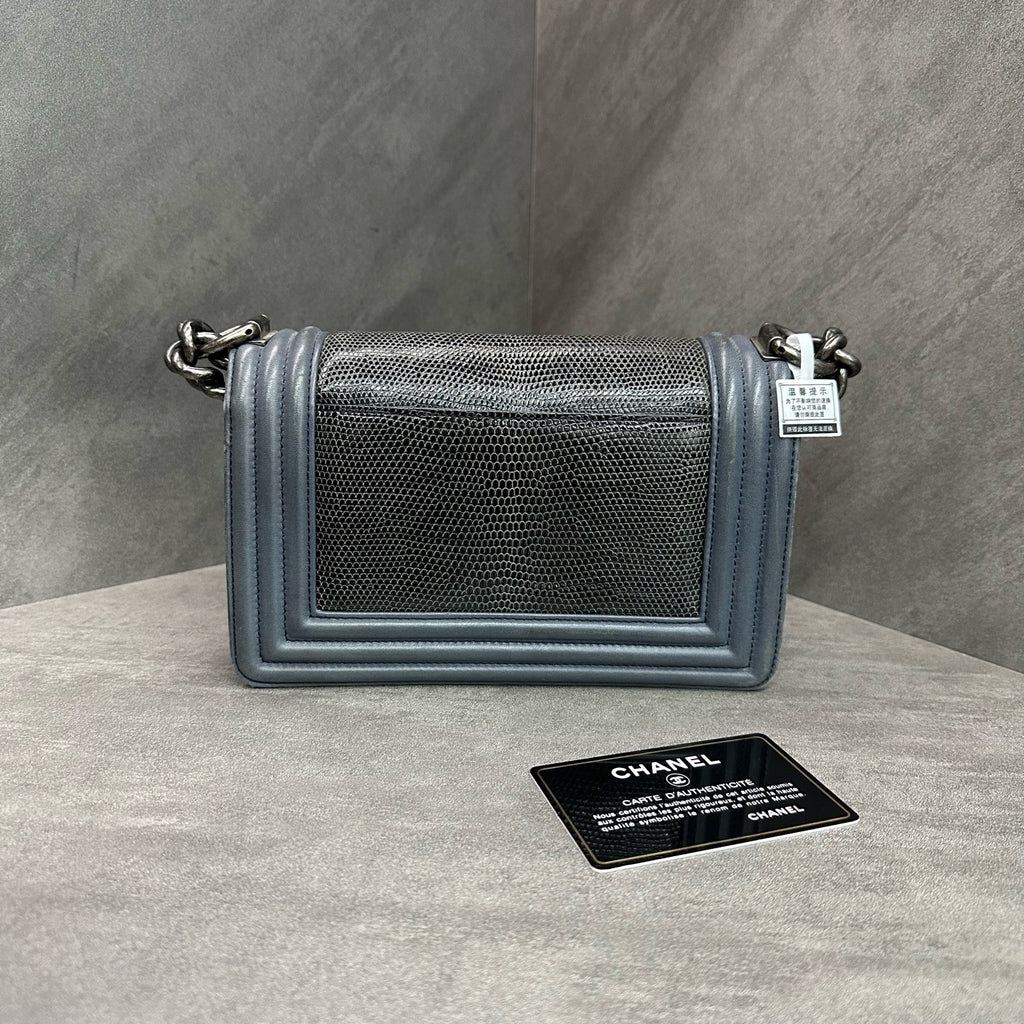 chanel/ Chanel Lizard Skin leboy small chain bag, size 20*12, aged hardware, rare lizard skin 21 opening strap card