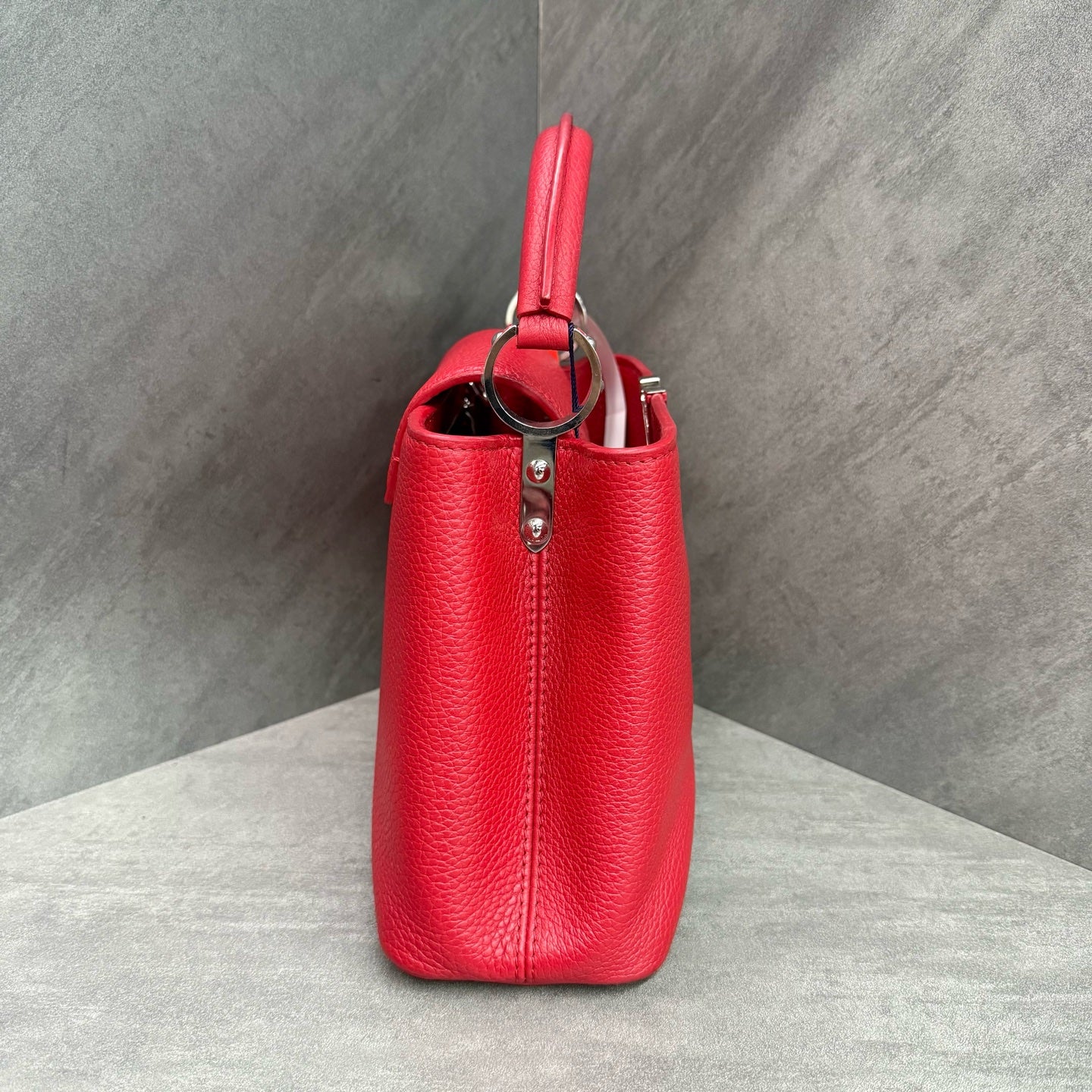 LV Capucines BB, red with silver hardware, grained cowhide, new adjustable shoulder strap, 2018 serial code, original condition