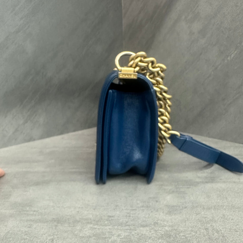 Chanel leboy blue lizard skin 23 series no card three-dimensional clean interior in stock