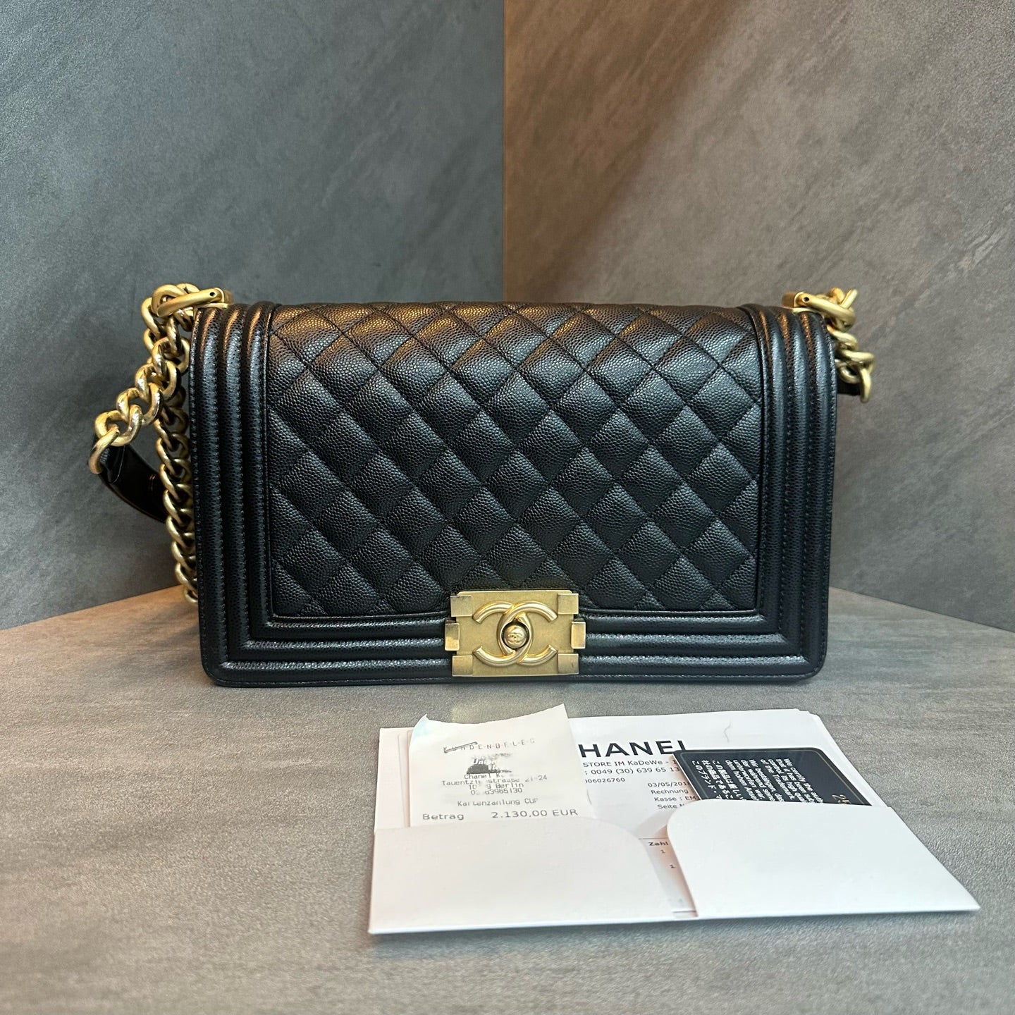 Chanel leboy medium size black-gold litchi leather chain bag, 25-series, with card and receipt