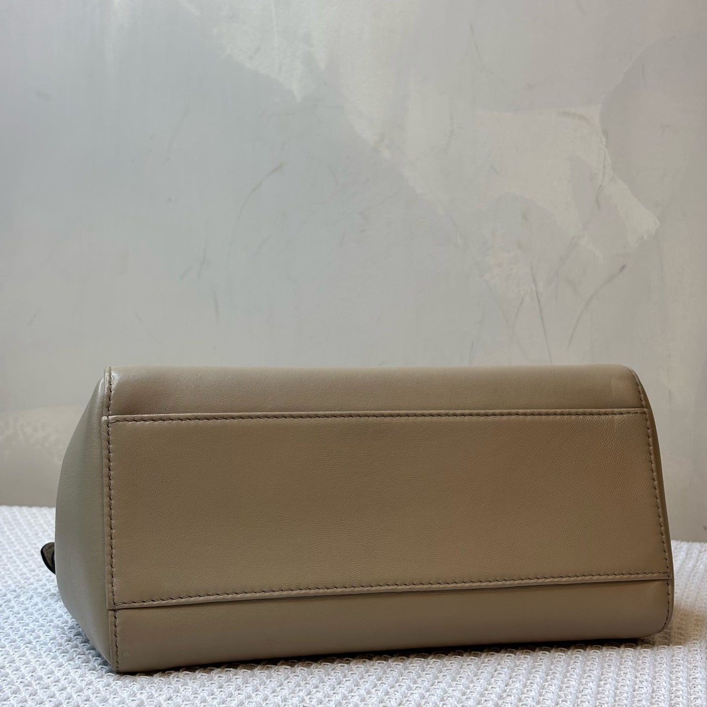 Fendi Peekabo Leather Bag, Light Grey with Dark Red, 98% New, Size 24*19, Shoulder Bag