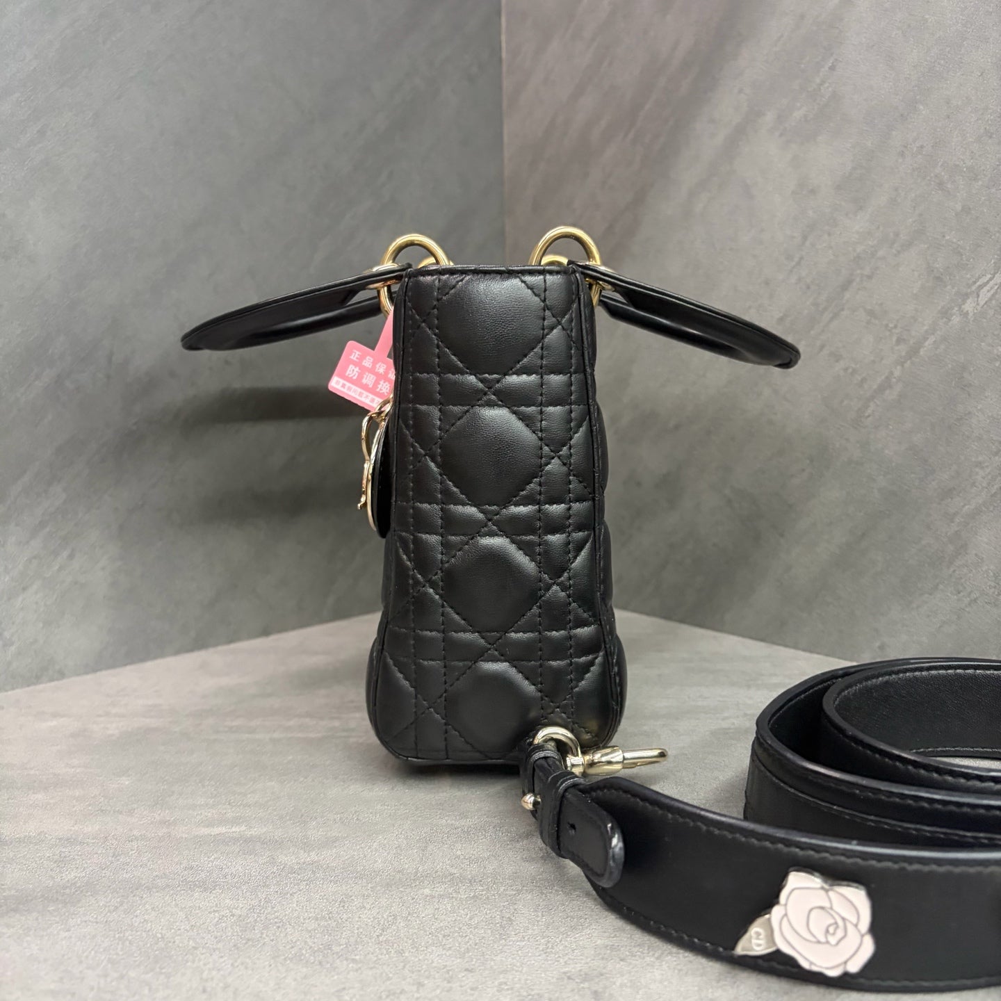 Dior Lady Dior Four-Grid Black Gold Lambskin 2018 Code Three-Dimensional Bag Clean Interior In Stock