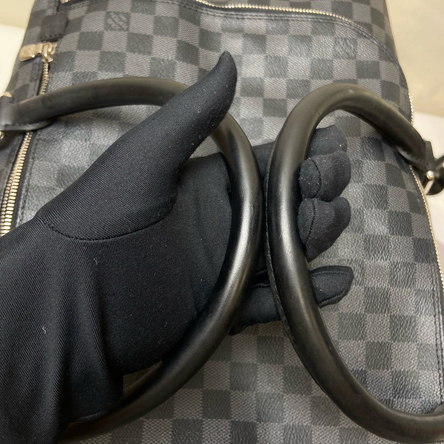 LV Louis Vuitton Large Black Checkerboard Travel Bag Handbag 99% New Size: Approximately 50x24x27cm Black Checkerboard Coated Canvas