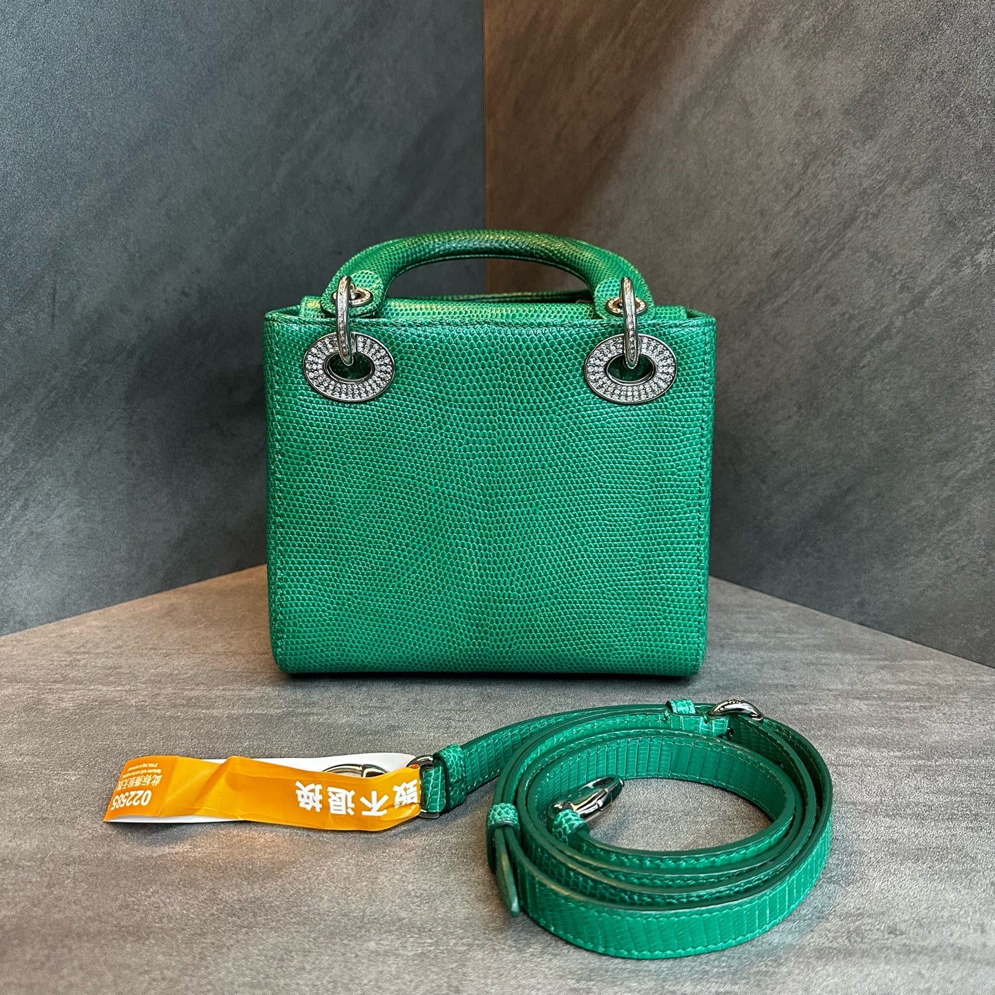 Dior Lady Dior Small Handbag, Emerald Lizard Skin, Diamond Clasp, Dimensions 17×14×7cm, 2019 Serial Code
