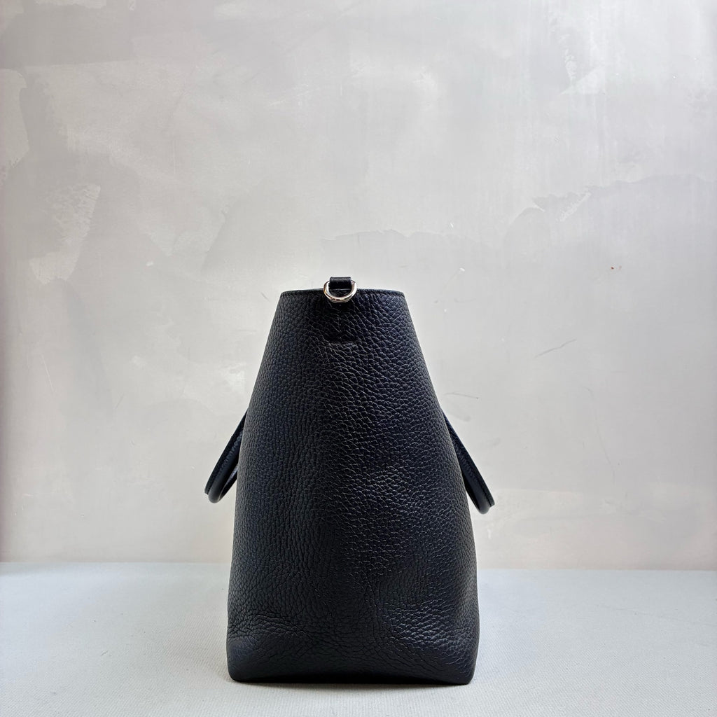 LV/Louis Vuitton Pernelle Tote Bag, Dark Blue Leather, 99% New, Size 31×16 cm