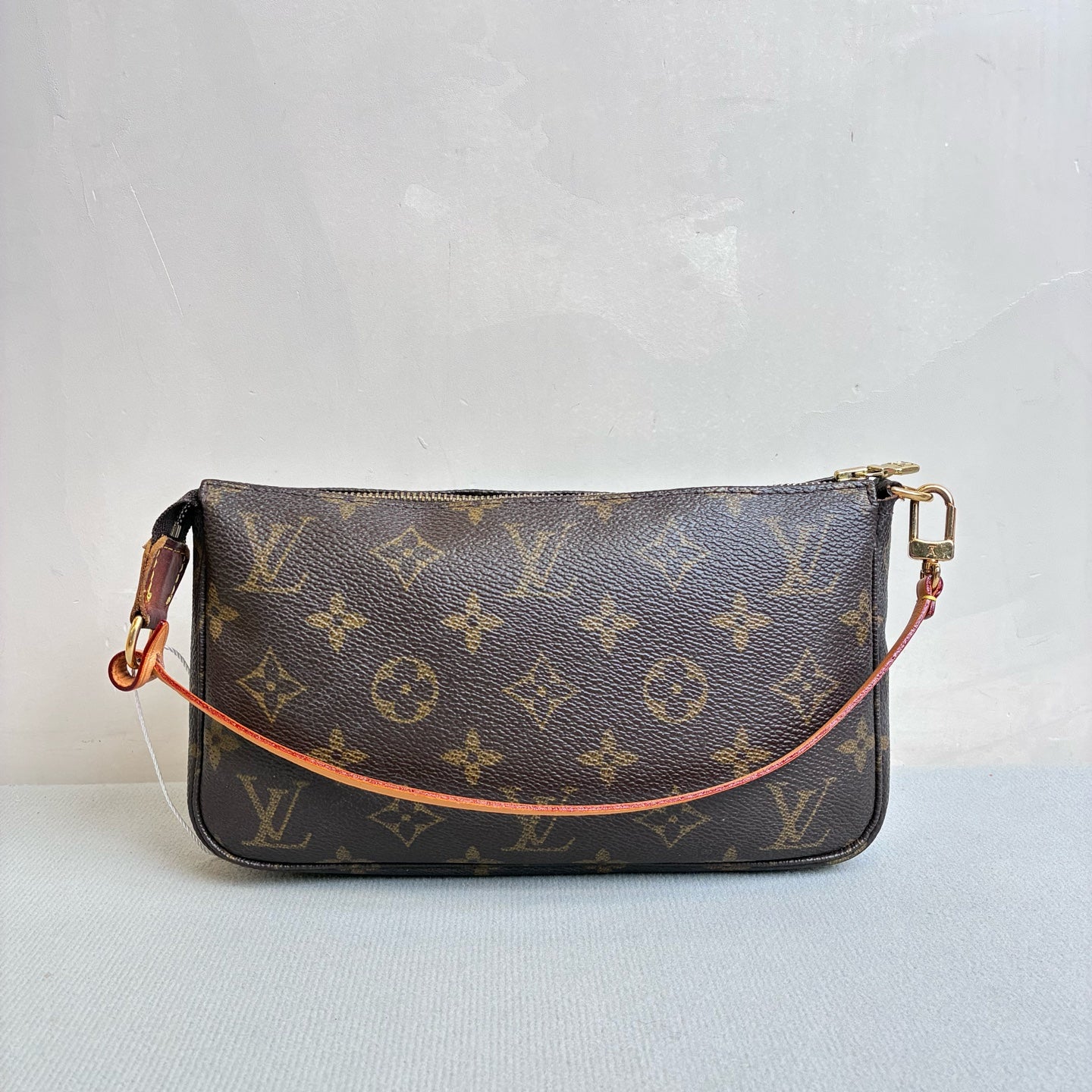 LV/Louis Vuitton Classic Monogram Side Bag Brown 99% New Size 21*13