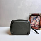 Hermes / Hermès Picotin 18 Basket P Stamp, 99% New   Dimensions: 18 x 13 x 18 cm   Color: Etain (Tin Gray)   Includes lock