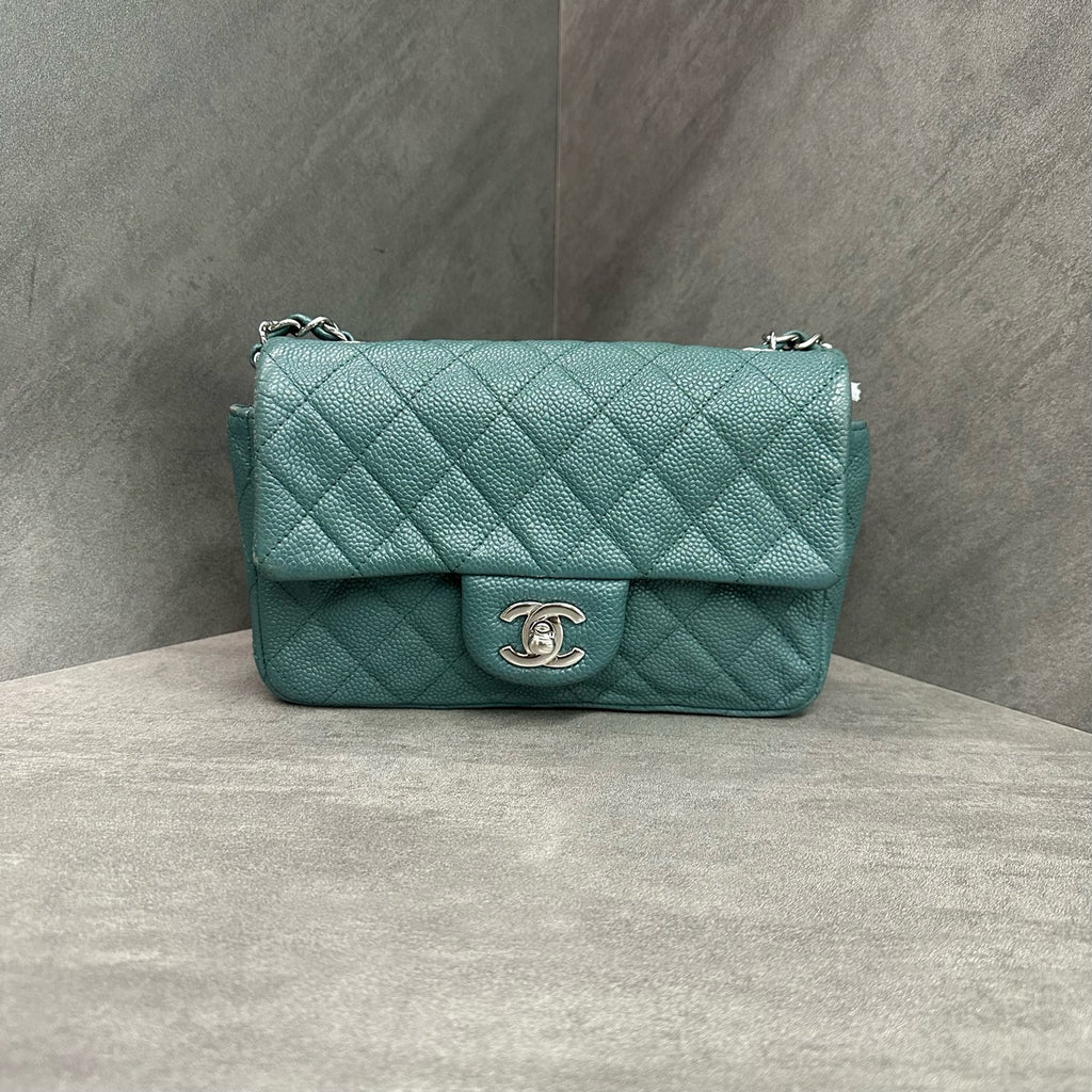 Chanel cf Large mini Green Silver lychee cowhide chain bag, 17 open bag type, three-dimensional inside clean