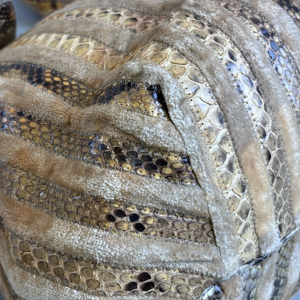 bv/Botega Veneta 99% New Serpentine Tote Bag Melange Color Size 39*26