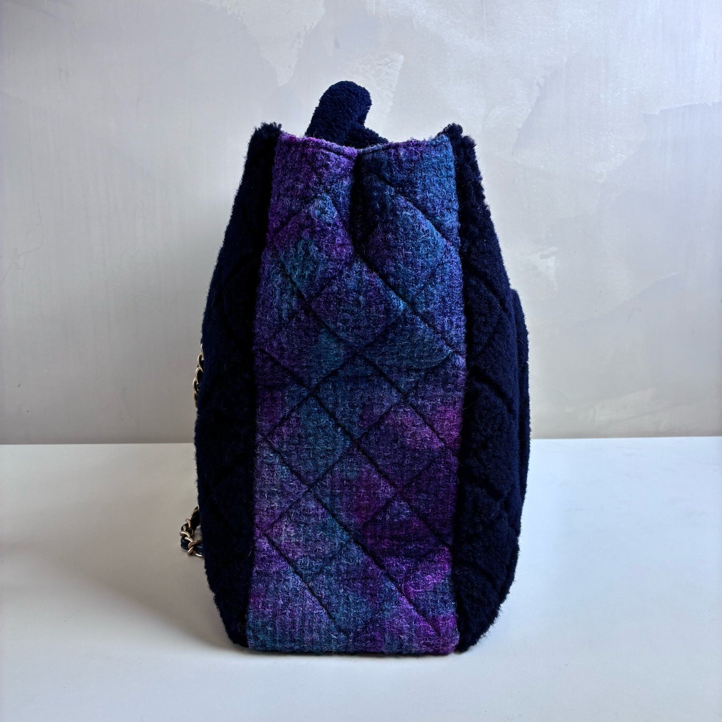 Chanel Plush Quilted Wool Tote Bag 30 Opening with Card Size: 42*30*13 99% New