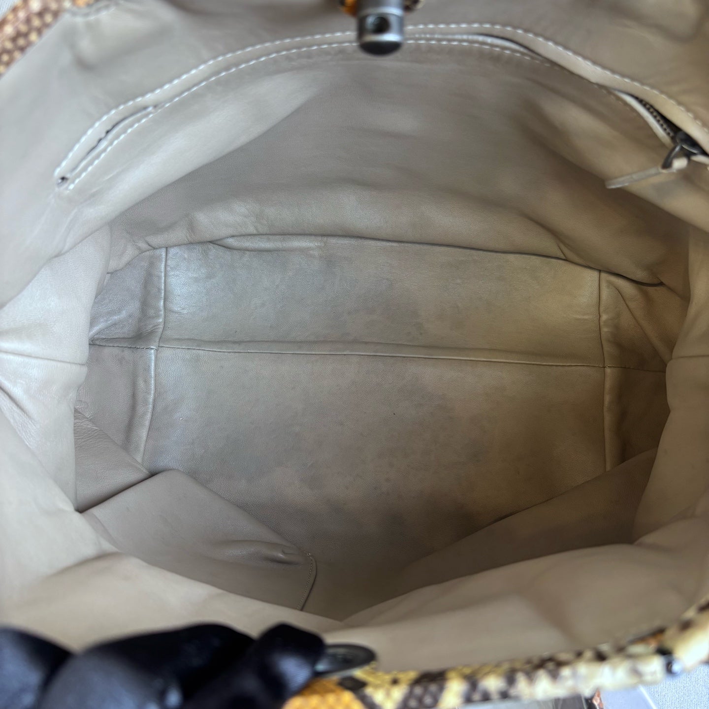 bv/Botega Veneta 99% New Serpentine Tote Bag Melange Color Size 39*26