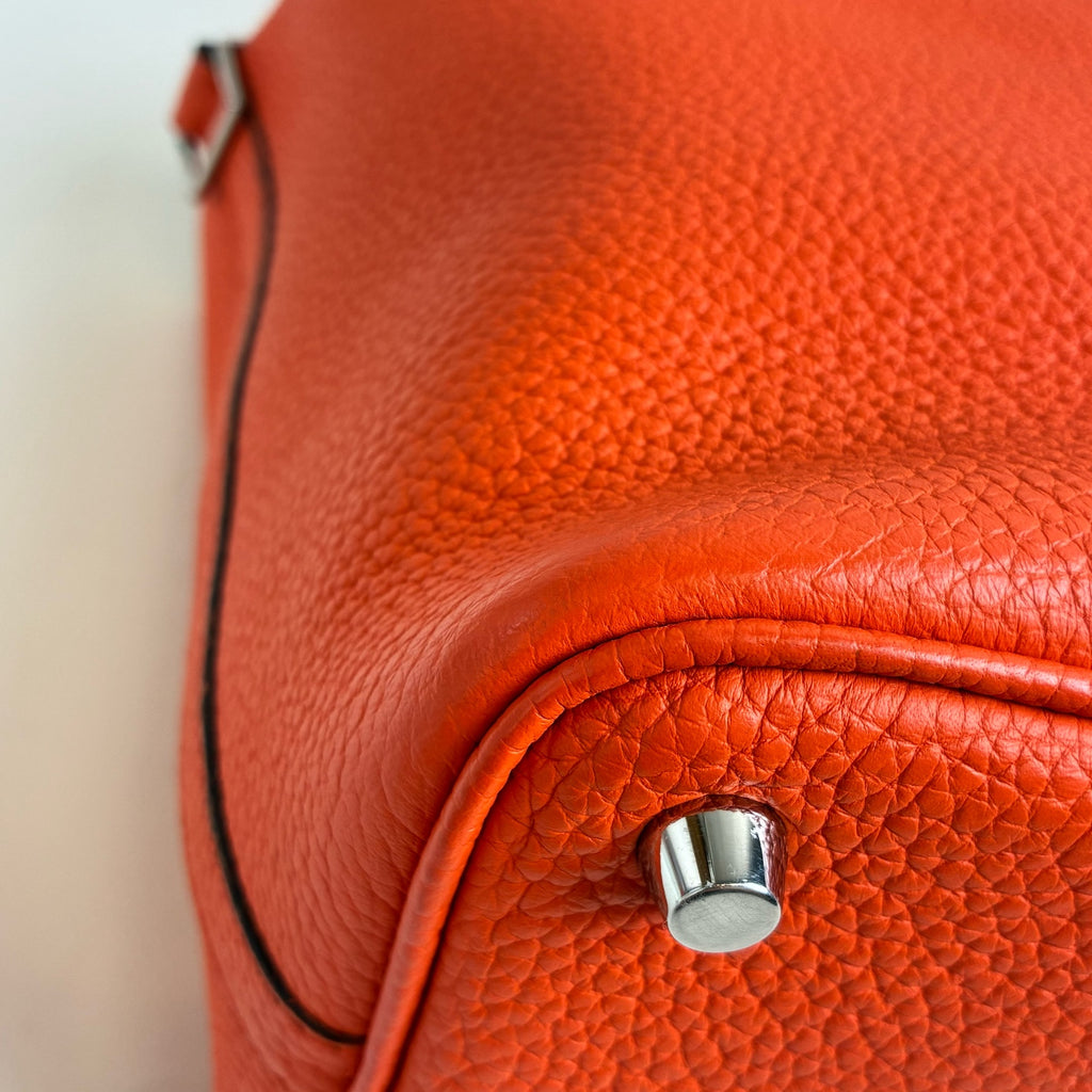 Hermes Basket 18 Frame R刻 Mint Condition Size: 18 x 13 x 18 Hermes Orange TC Leather