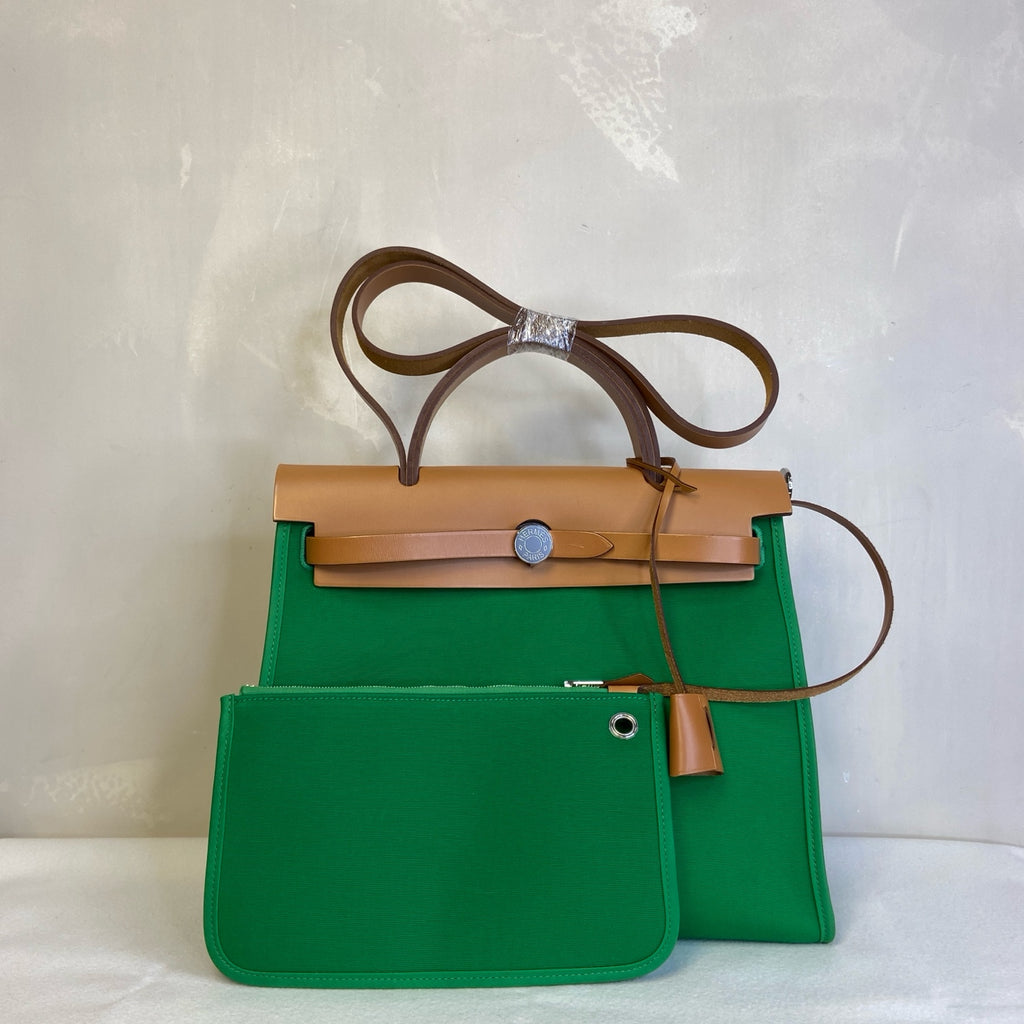 Hermes Mint Green Enamel Buckle Herbag 31 Y Stamp, 99% New, Size 31*27