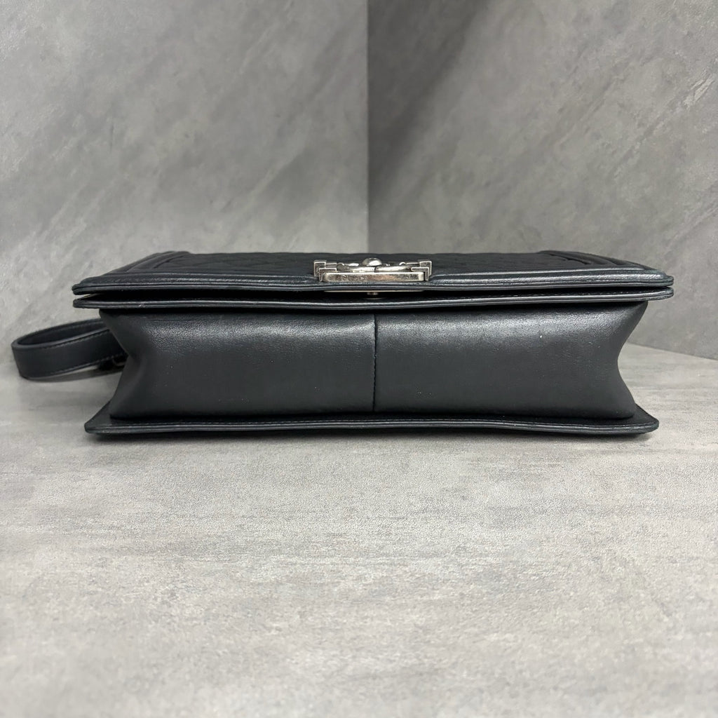 Chanel Le Boy medium-large black and silver calfskin bag, 19th series no card, structured shape, clean interior, original condition