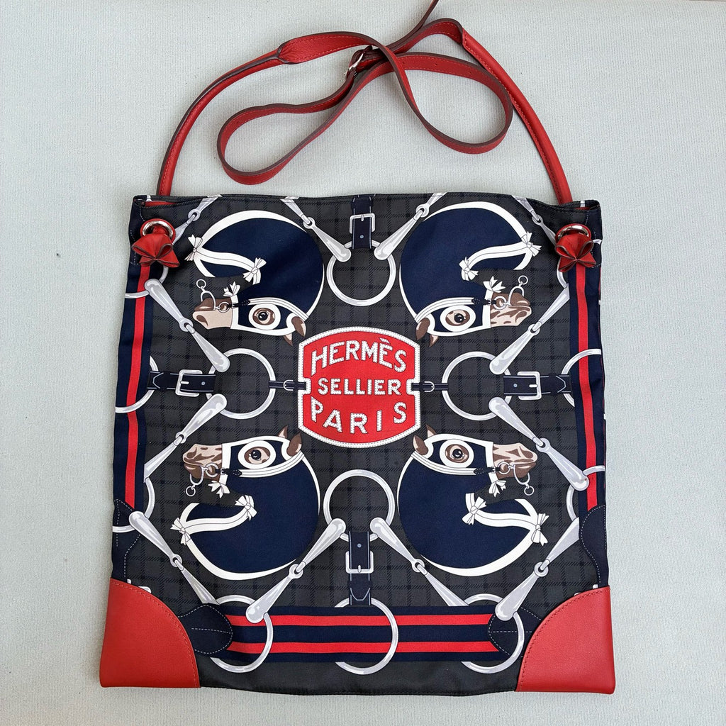 Hermes R刻 Silkycity 33 Scarf Bag Classic Pattern Four Horse Heads Gray-blue 99% New Size 39